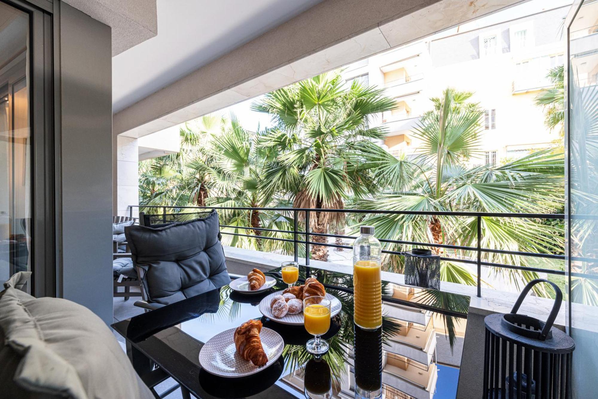 Studio Centre Terrasse Climatisation 50M Plage Ментона Экстерьер фото